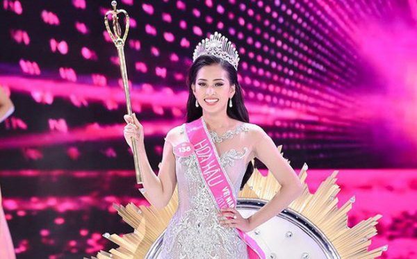 ngôi vị Hoa hậu Việt Nam 2018 đã chính thức gọi tên Trần Tiểu Vy 