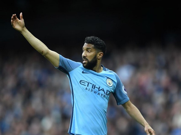 Cầu thủ Pháp đá cho Man City nổi bật gọi tên Gaël Clichy
